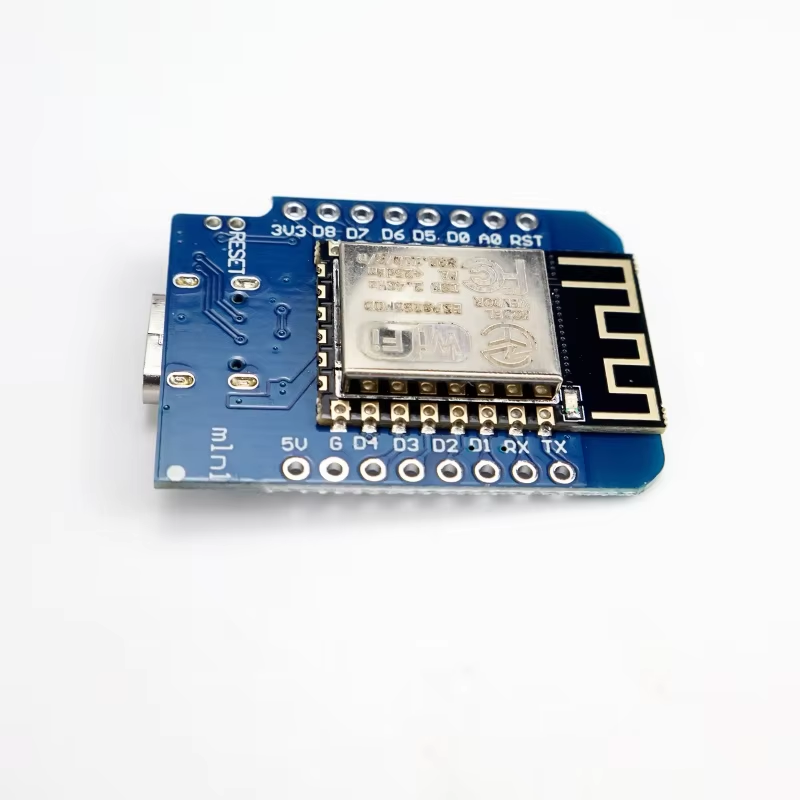 WeMos D1 Mini TYPE-C USB ESP82 - مراجعة Wemos D1 Mini وسعره