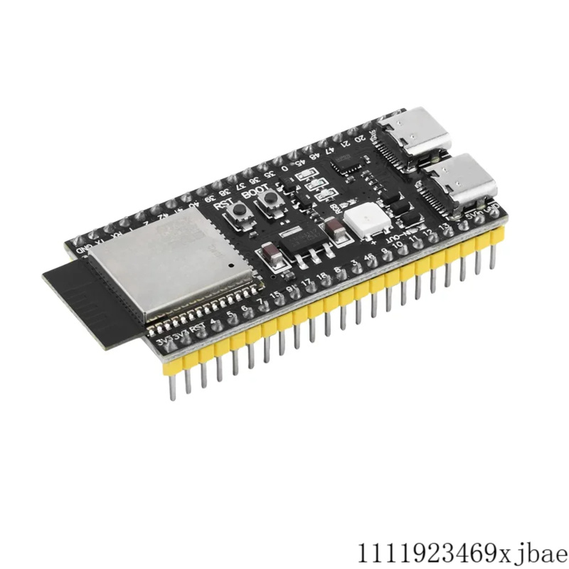 لوحة تطوير ESP32-S3 DevKitC-1  - مراجعة Devkitc وسعره